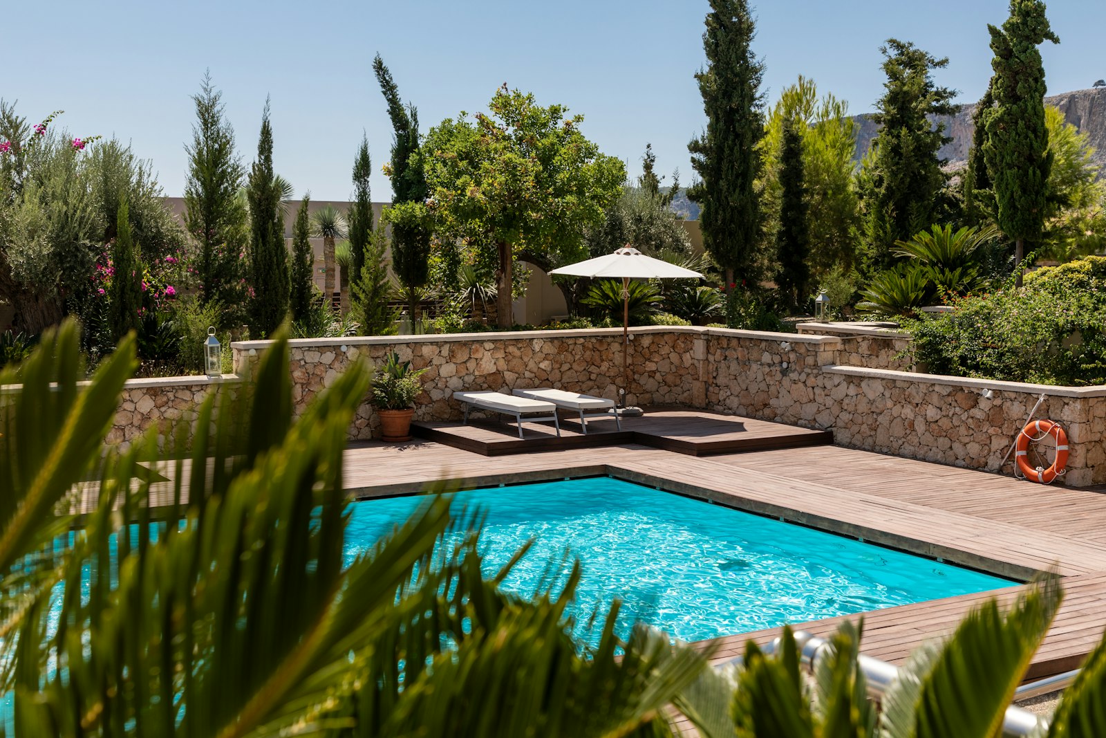 Bakersfield Custom Pools and Spas — Custom Pool Builder in Bakersfield